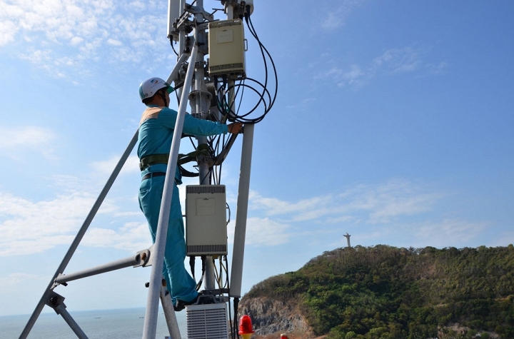 Viettel cán mốc 2 triệu khách hàng Internet cáp quang